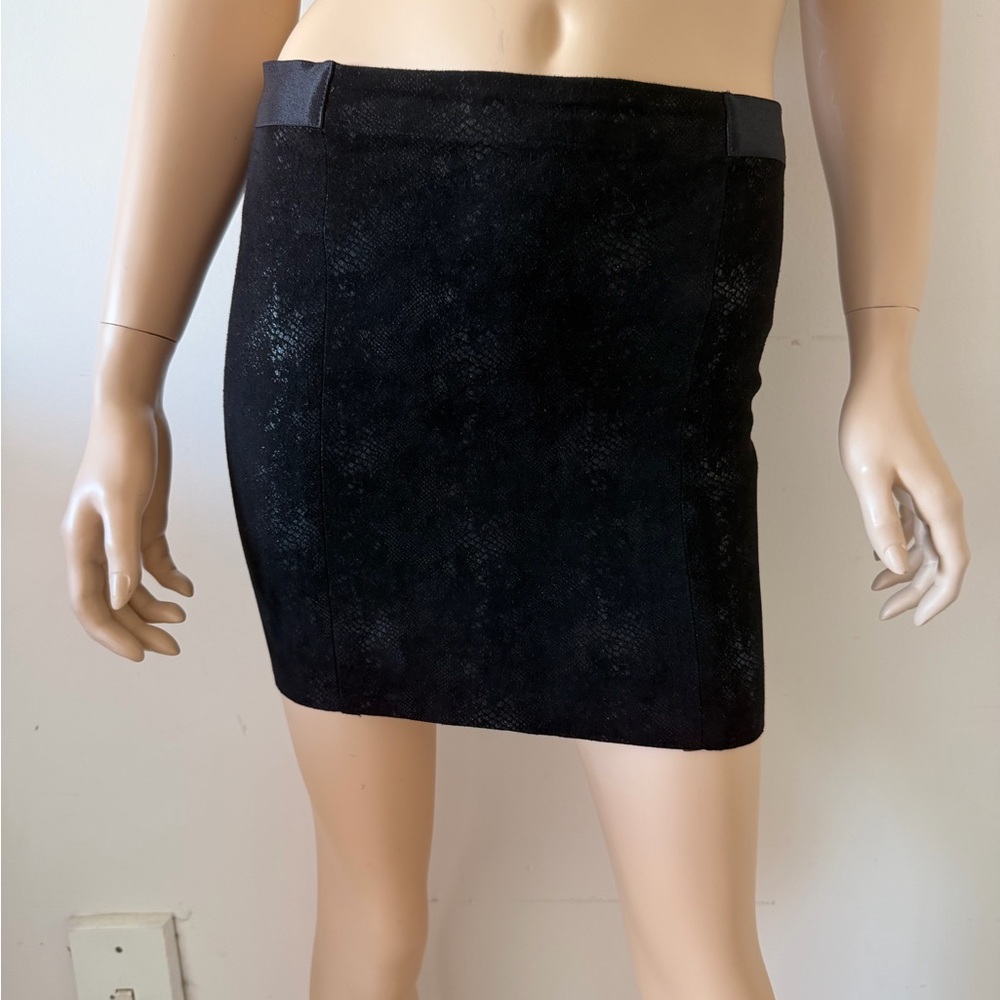 New Alice + Olivia Black Stretch Leather  Mini Skirt Size S